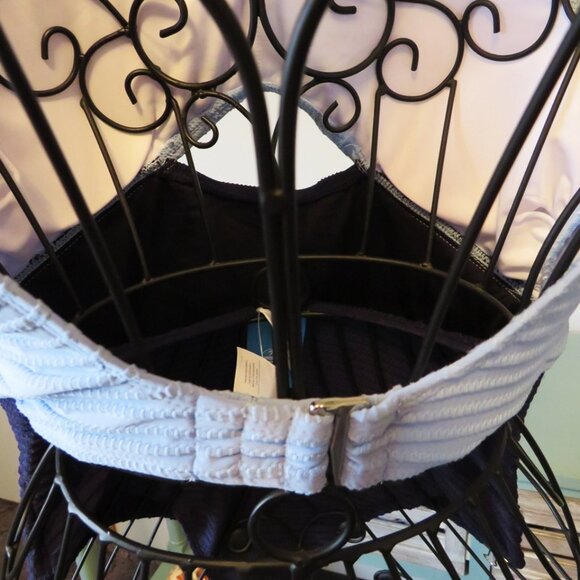 NWT‎ Cupshe Colorblock Textured One Piece w/ Cut-Outs Size Medium - Picture 5 of 6